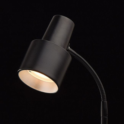 MW-Light Техно 1*5W LED 3000К Настольная лампа
